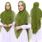 Khimar Nadra Swarovsky by Gallery Syarifah Bahan Ceruty 3 Lapis
