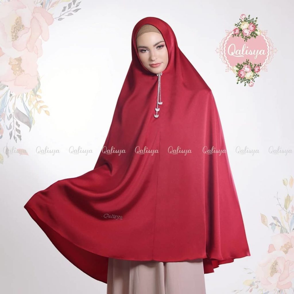 Khimar Qaila by Qalisya Hijab Kerudung Syari Jumbo 3 Warna Merah