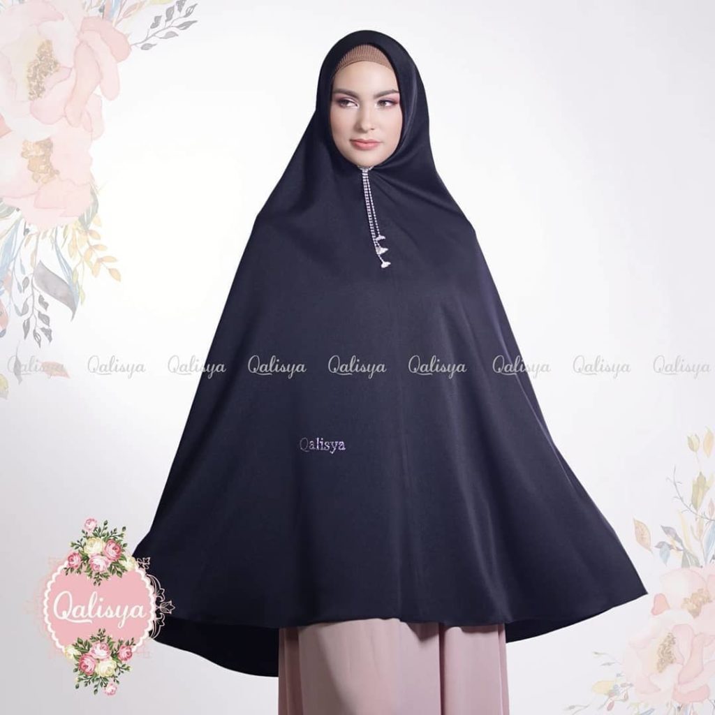 Khimar Qaila by Qalisya Hijab Kerudung Syari Jumbo 4 Warna Biru Dongker